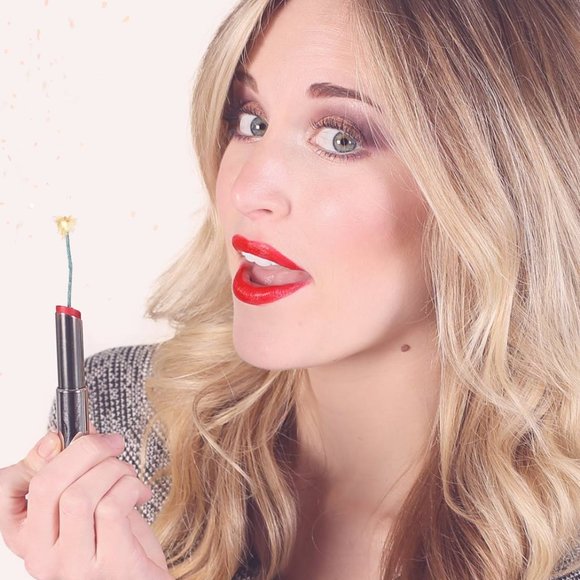 Firecracker Red Lipstick Mary Kay - Picture 2 of 4